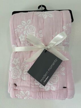 Modern Moments by Gerber Pink Floral Baby Blanket 30x40 NWT